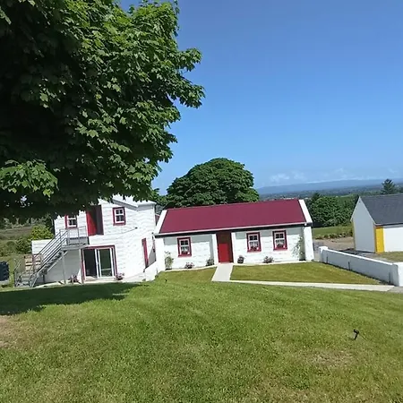 Holiday home Tiernan's Luxury