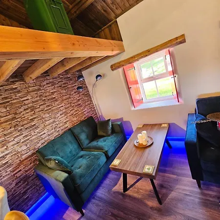 Holiday home Tiernan's Luxury